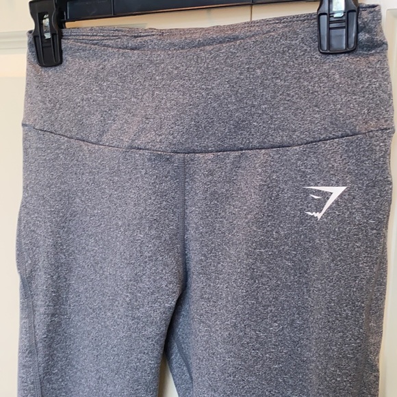 Gymshark gray side pocket leggings M Medium Dry moisture wicking NEW - Picture 2 of 7